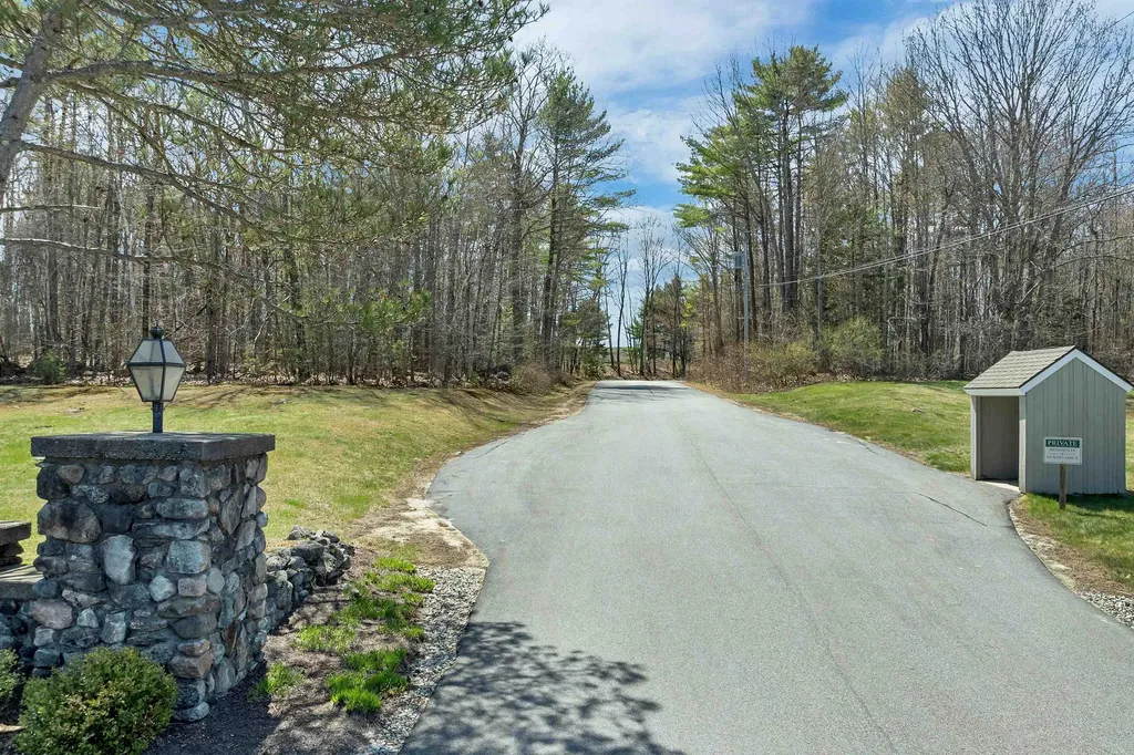 2 Mountain West Drive Wolfeboro NH 03894