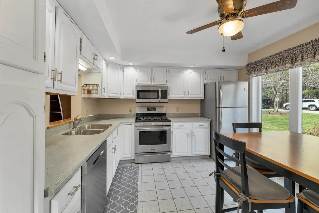 2 Mountain West Drive Wolfeboro NH 03894