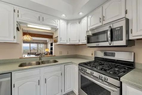 2 Mountain West Drive Wolfeboro NH 03894