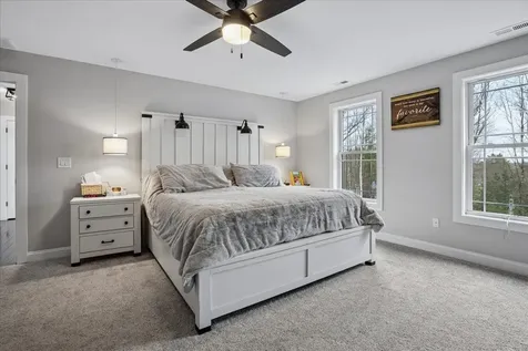 34 Horizon Drive Goffstown NH 03045