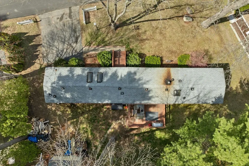 7 N Dewberry Lane Rochester NH 03867