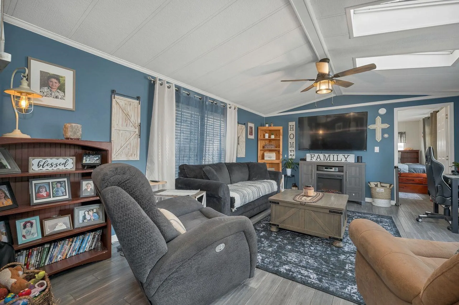 7 N Dewberry Lane Rochester NH 03867