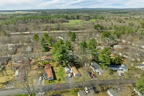 7 N Dewberry Lane Rochester NH 03867