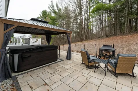 11 Hillside Drive New Ipswich NH 03071
