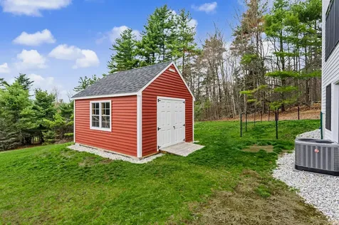 11 Hillside Drive New Ipswich NH 03071