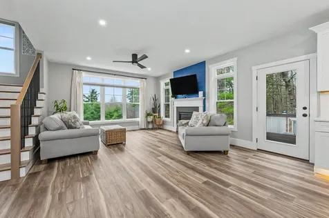 11 Hillside Drive New Ipswich NH 03071