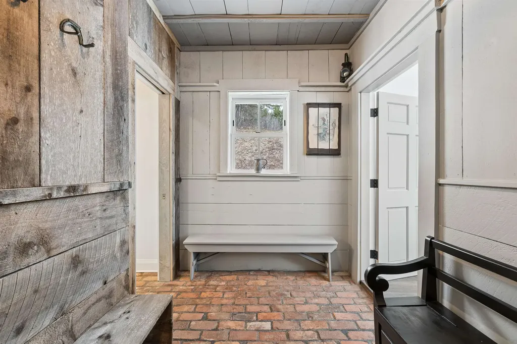 366 Knapp Pond Road Cavendish VT 05142