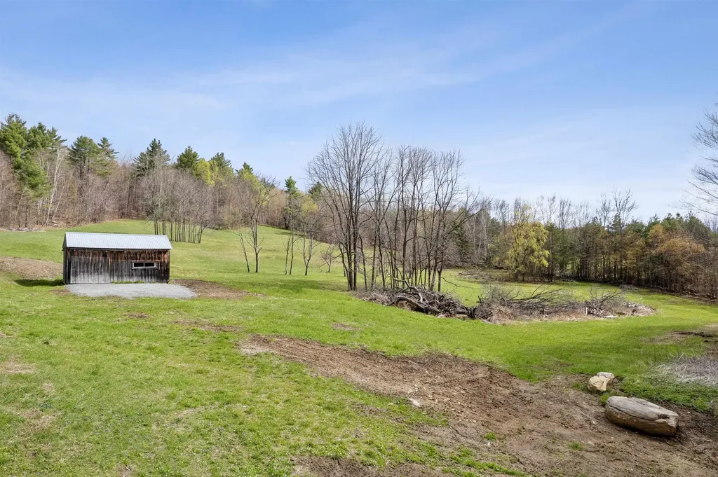 366 Knapp Pond Road Cavendish VT 05142