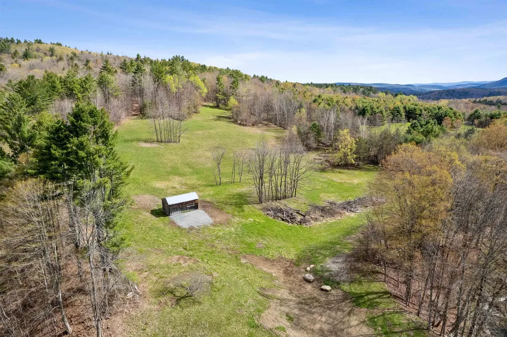 366 Knapp Pond Road Cavendish VT 05142
