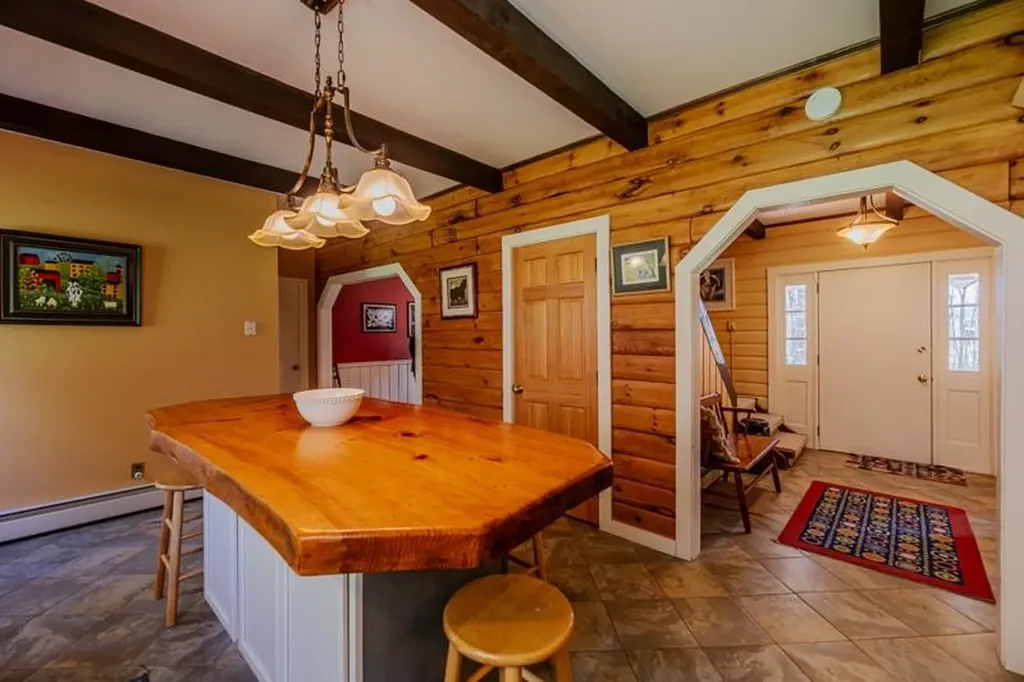 1731 Three Maple Drive Manchester VT 05255