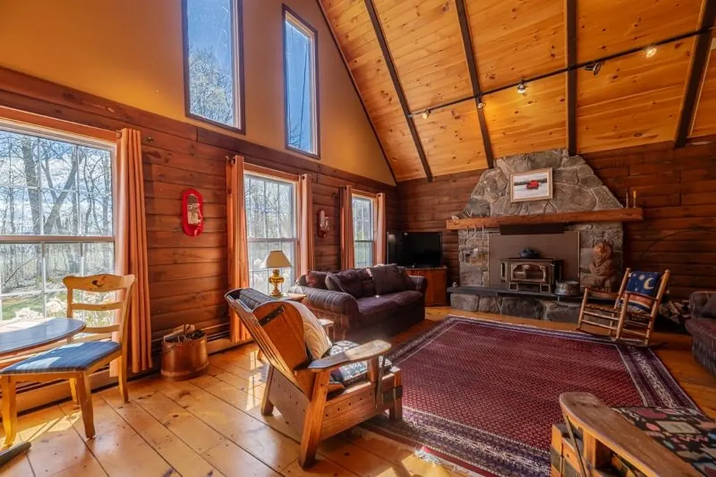 1731 Three Maple Drive Manchester VT 05255