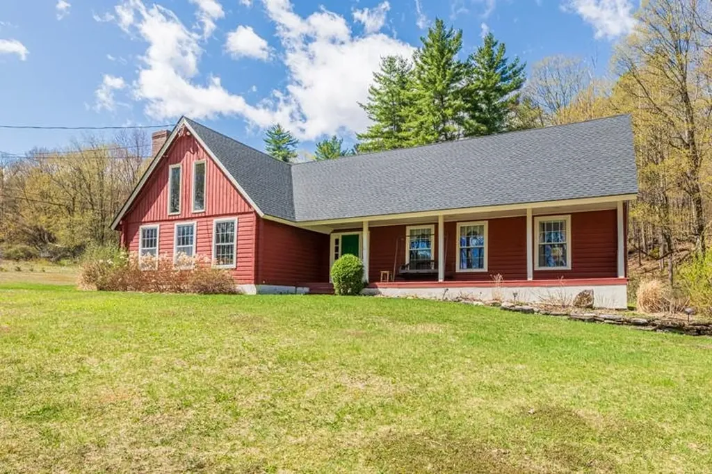 1731 Three Maple Drive Manchester VT 05255