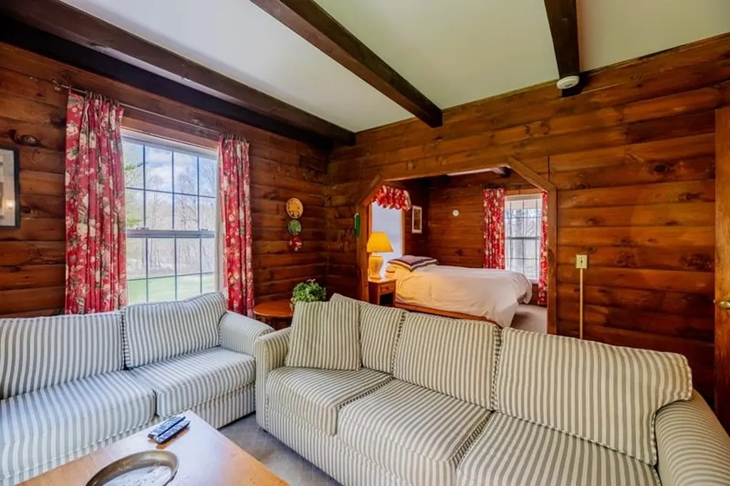 1731 Three Maple Drive Manchester VT 05255