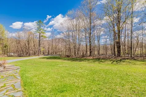 1731 Three Maple Drive Manchester VT 05255