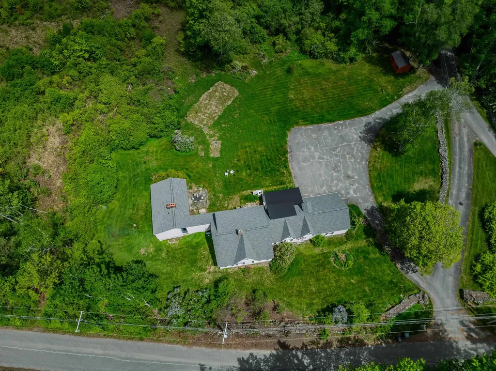 138 Guider Lane Bethlehem NH 03574