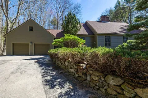 214 Hopkins Green Road Hopkinton NH 03229