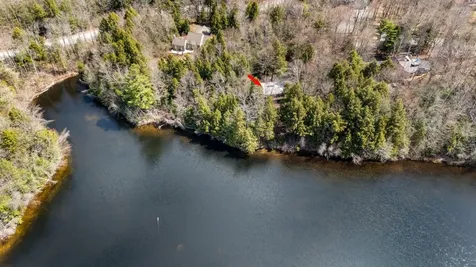 15 Sunset Walk Enfield NH 03748