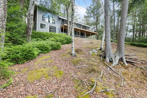 15 Sunset Walk Enfield NH 03748