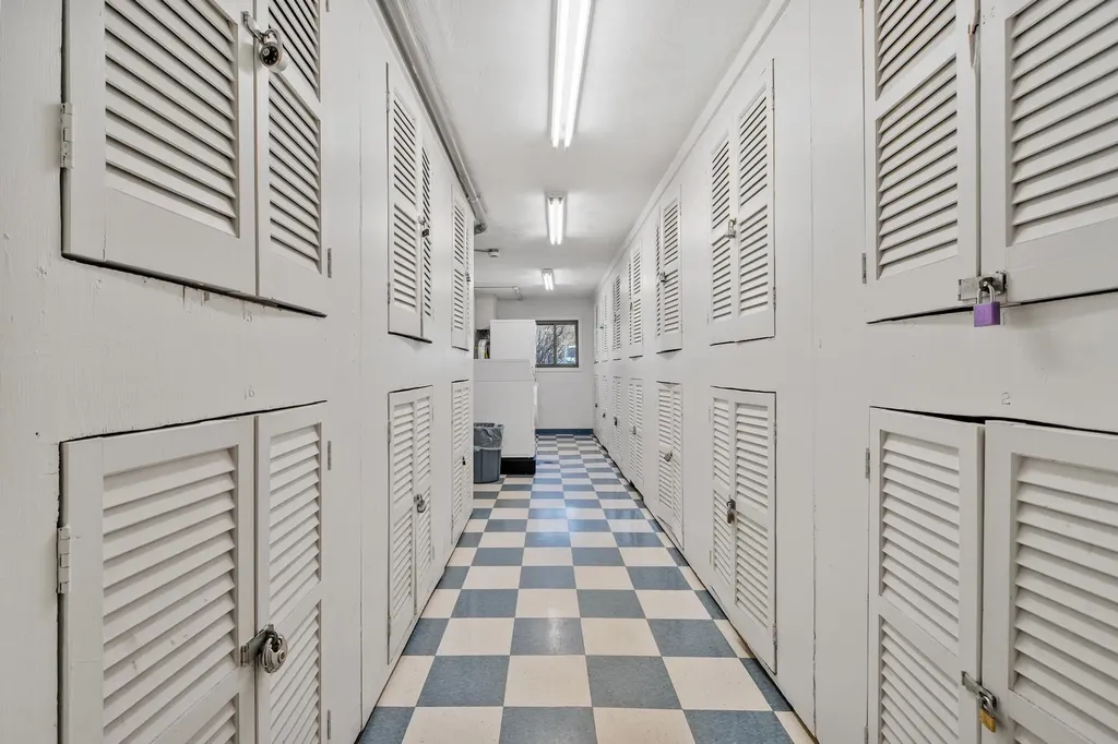 11 Strawberry Bank Road Nashua NH 03062