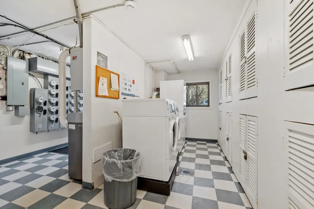 11 Strawberry Bank Road Nashua NH 03062