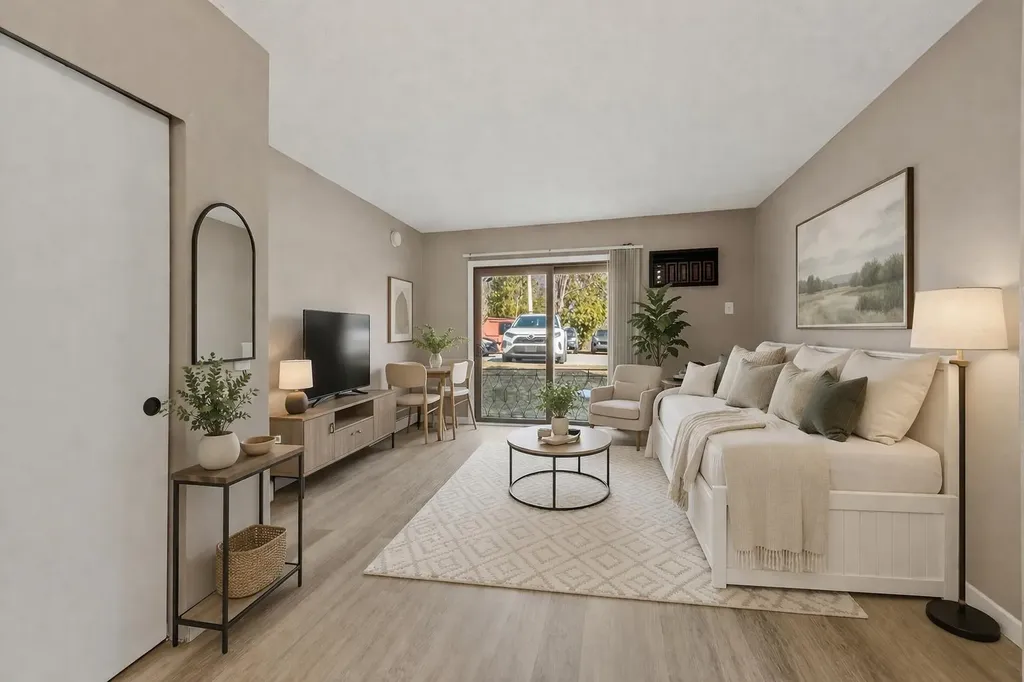 11 Strawberry Bank Road Nashua NH 03062
