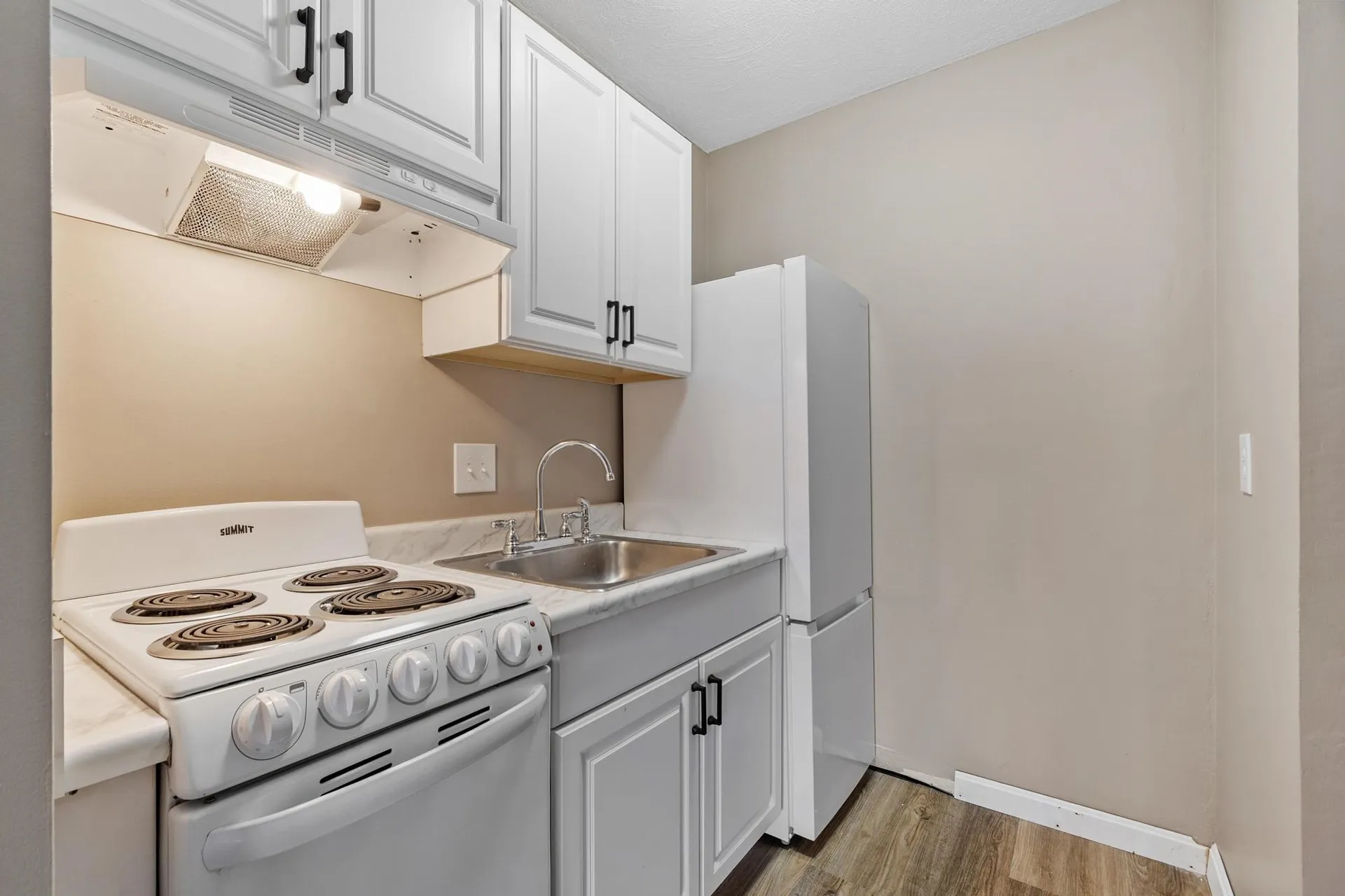 11 Strawberry Bank Road Nashua NH 03062