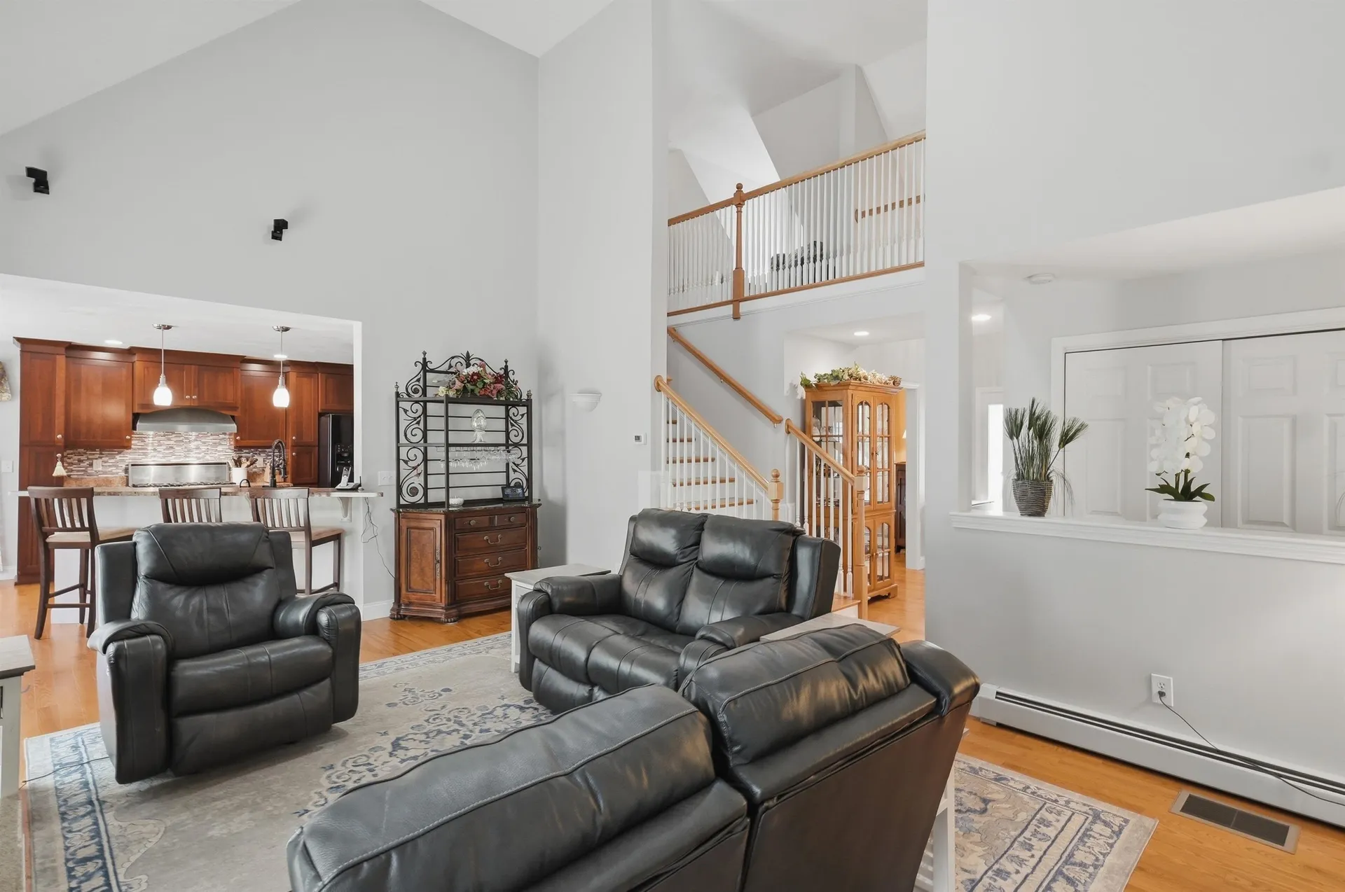 5 Sarah's Way Newton NH 03858-3427