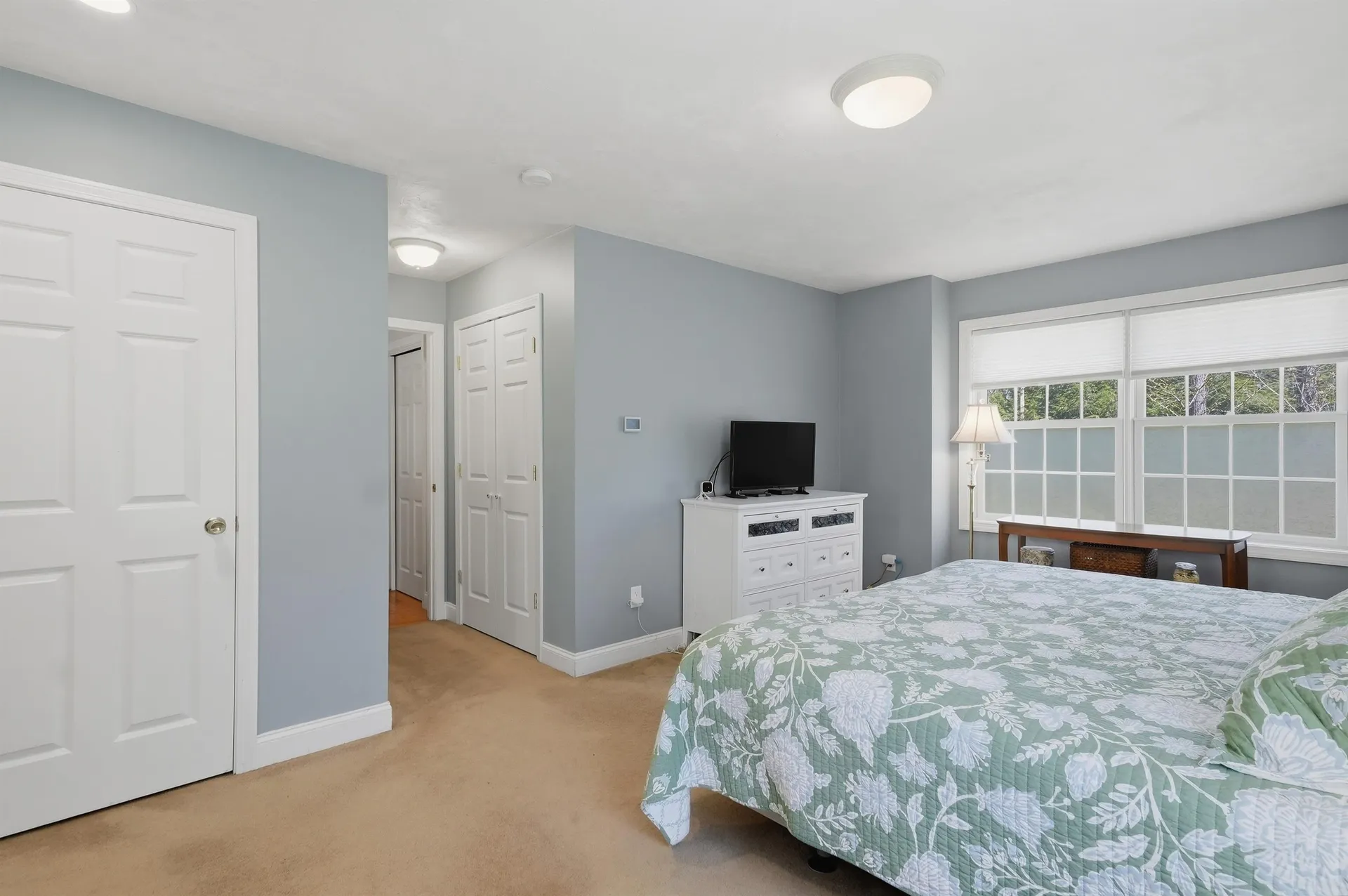 5 Sarah's Way Newton NH 03858-3427