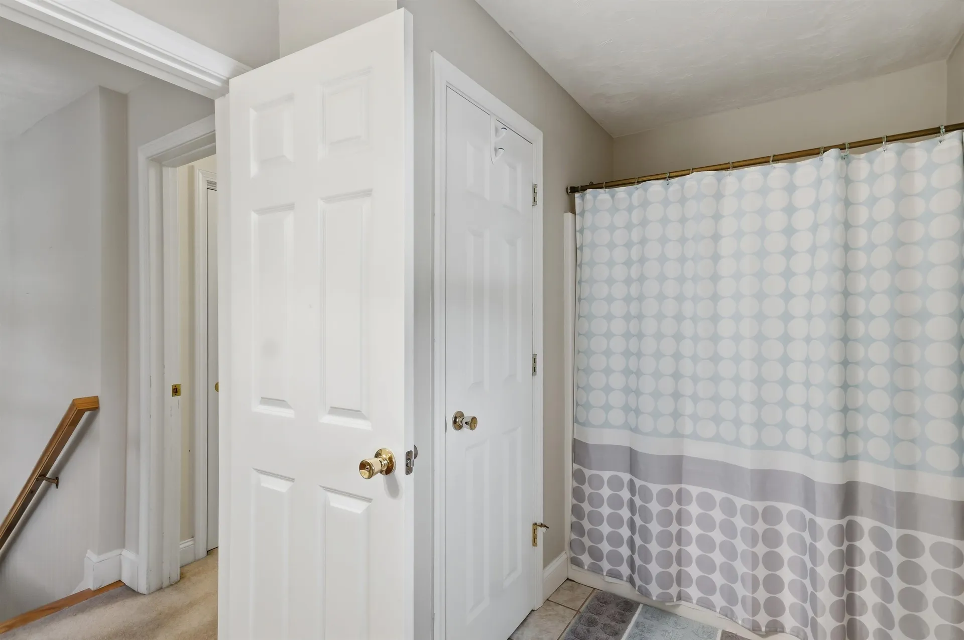 5 Sarah's Way Newton NH 03858-3427