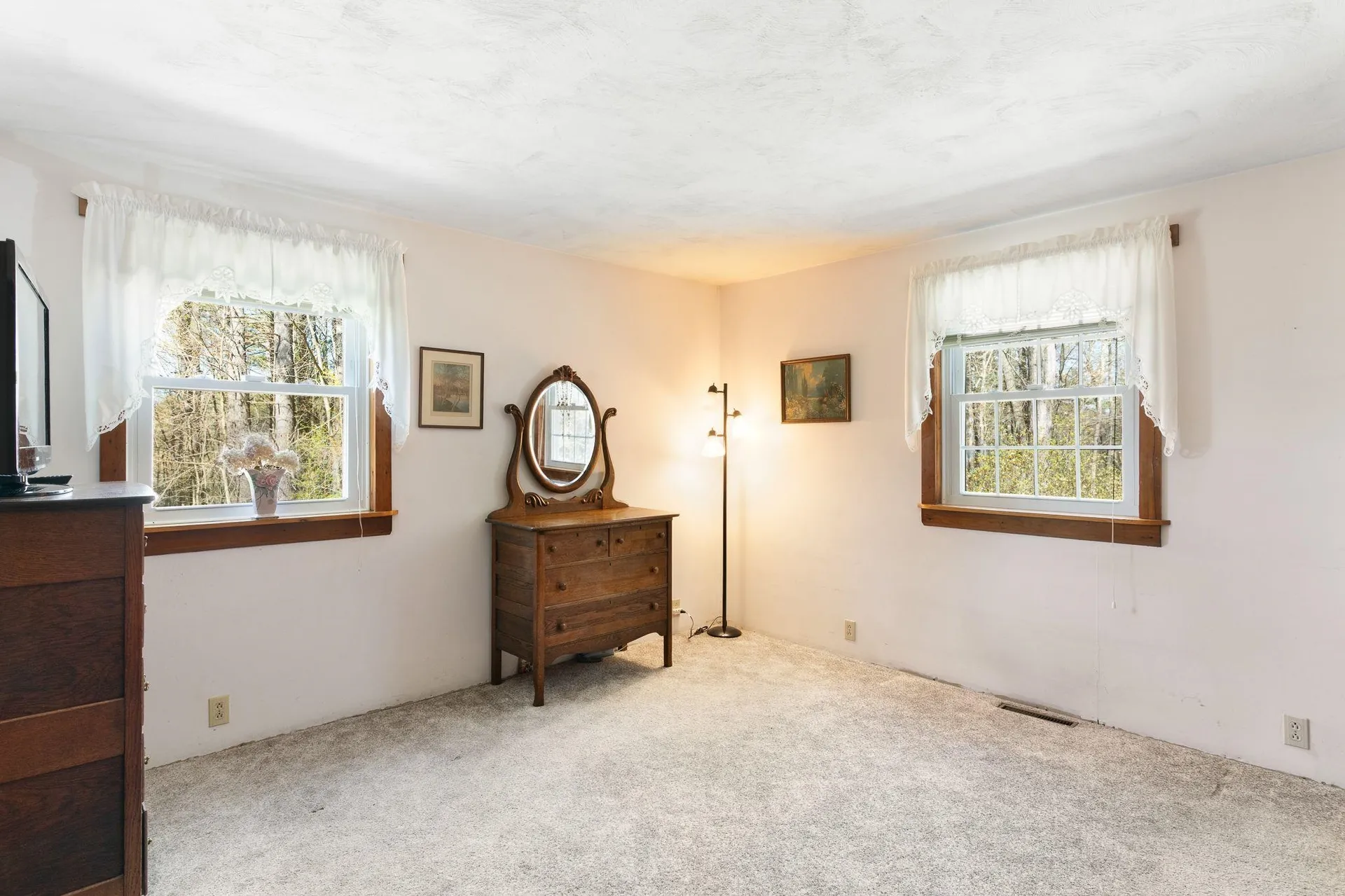 408 Old Guilford Road Brattleboro VT 05301