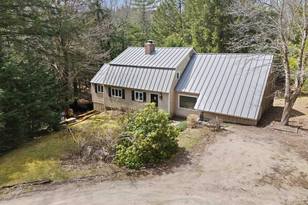 73 Clark Mill Road Weare NH 03281