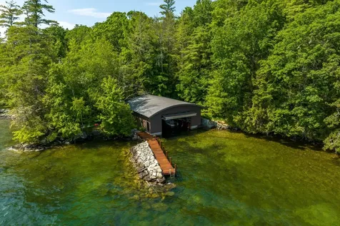 20 Wyman Drive Wolfeboro NH 03894