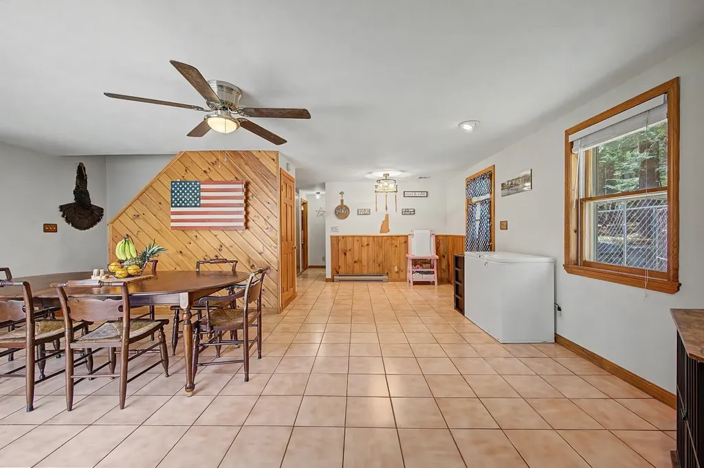 22 Anderson Road Unity NH 03773