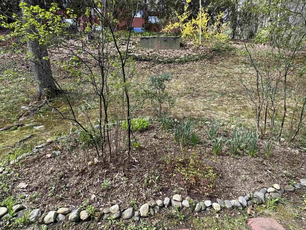 17 Robin Way Brattleboro VT 05301