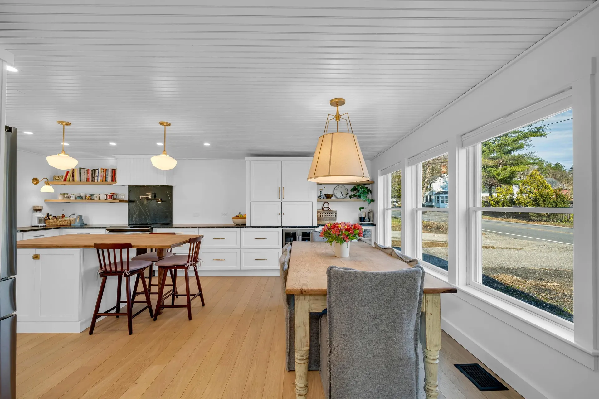 54 Middle Road Brentwood NH 03833