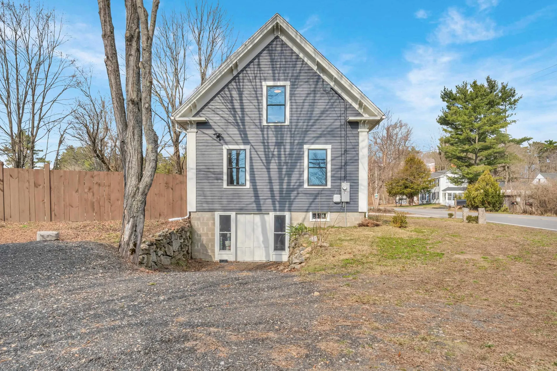 54 Middle Road Brentwood NH 03833
