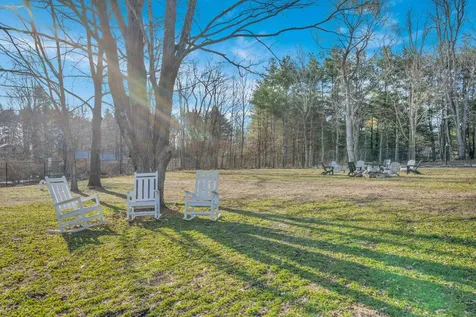 54 Middle Road Brentwood NH 03833
