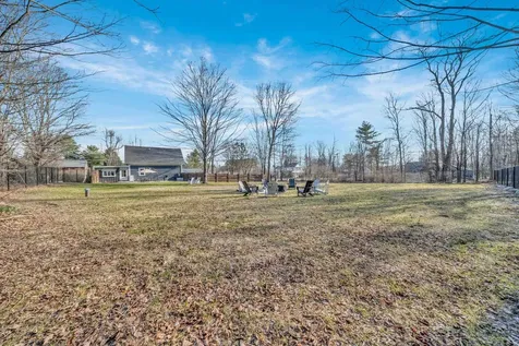 54 Middle Road Brentwood NH 03833