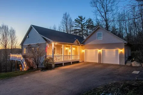 5-11 Violette Circle Laconia NH 03246