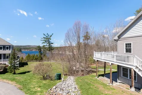 5-11 Violette Circle Laconia NH 03246
