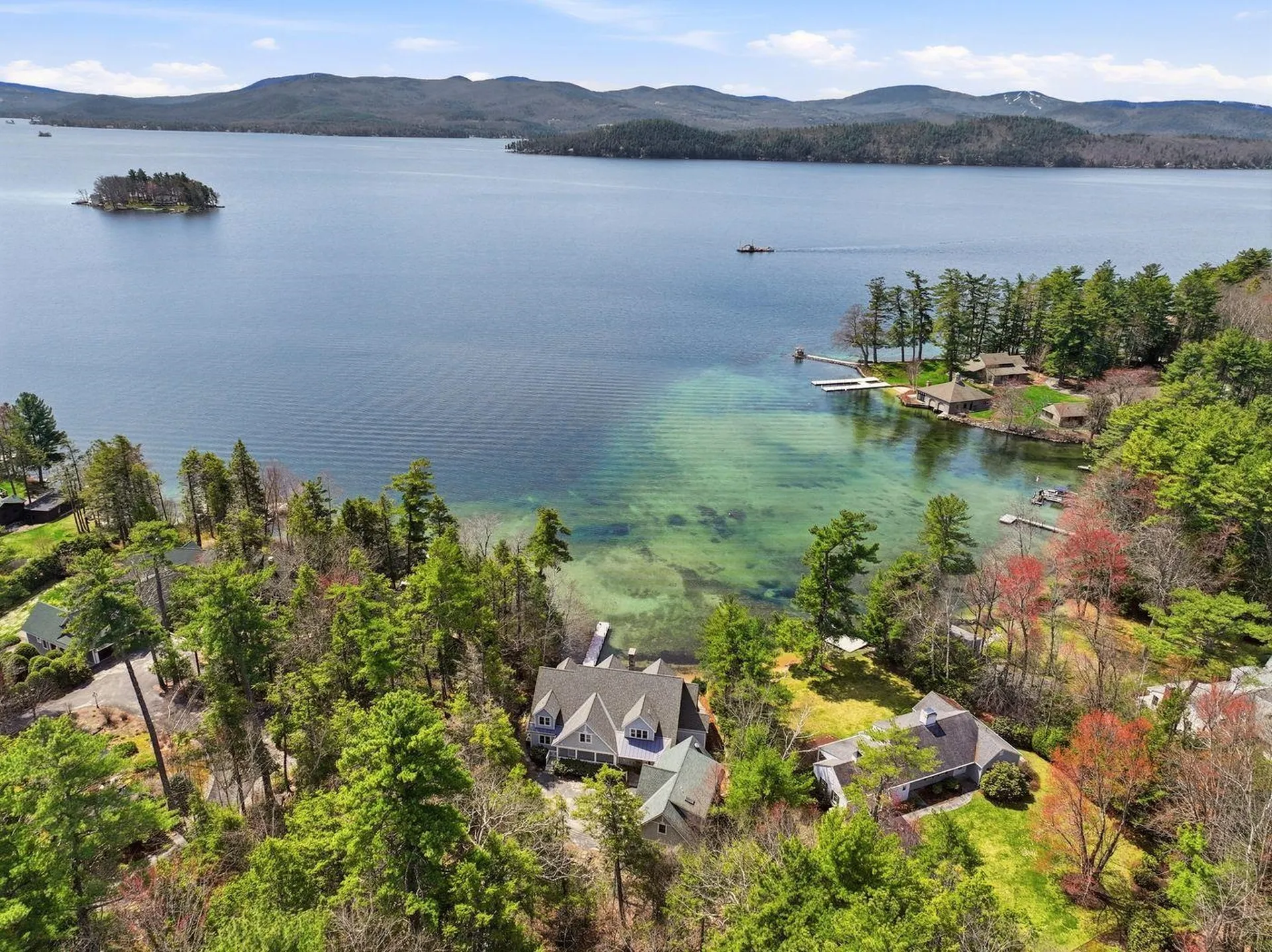 35 Rocky Shore Road Wolfeboro NH 03894