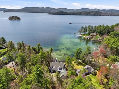 35 Rocky Shore Road Wolfeboro NH 03894