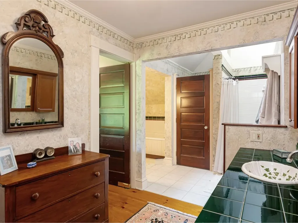 4602 Greenbush Road Charlotte VT 05445