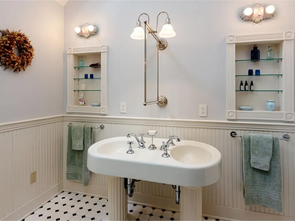 4602 Greenbush Road Charlotte VT 05445
