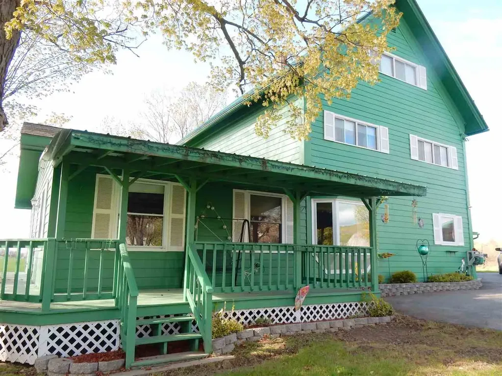 46 Westover Drive Newport Town VT 05857