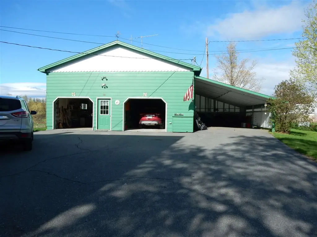 46 Westover Drive Newport Town VT 05857