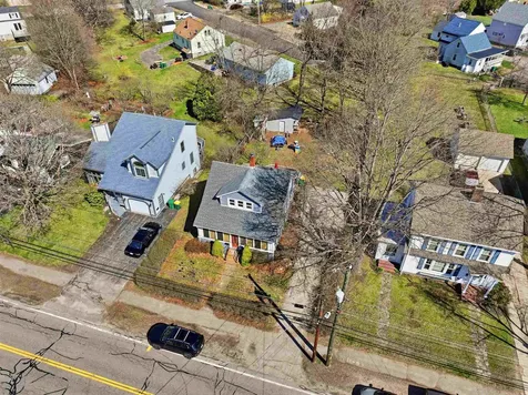 33 Walnut Street Rochester NH 03867