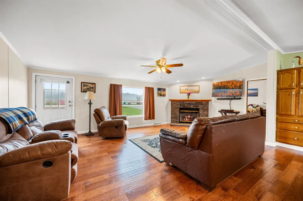 711 Knowles Flat Road Eden VT 05652
