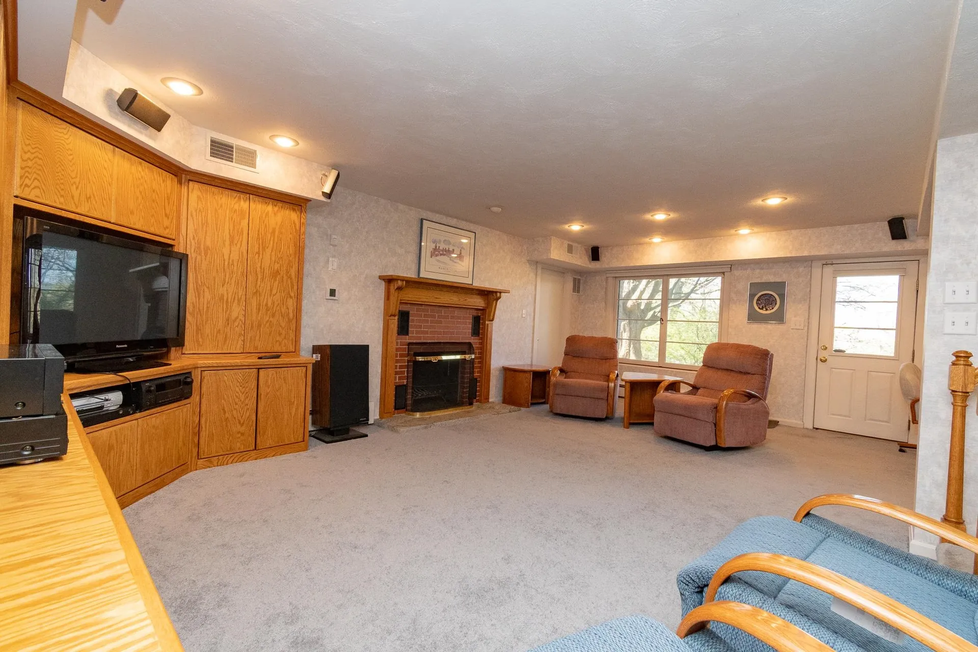 121 Madeline Street Manchester NH 03104