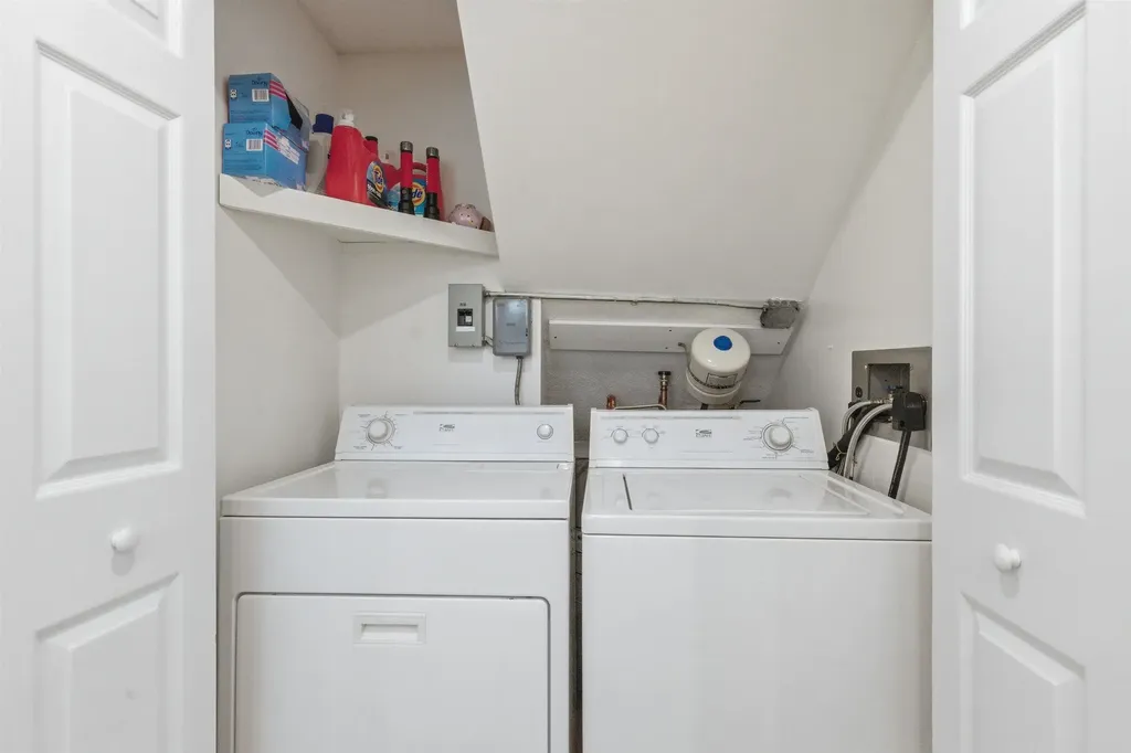 55 Garden Circle Laconia NH 03246